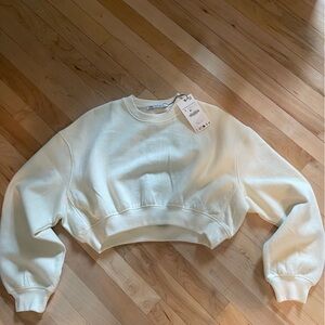 Zara cream cropped sweatshirt